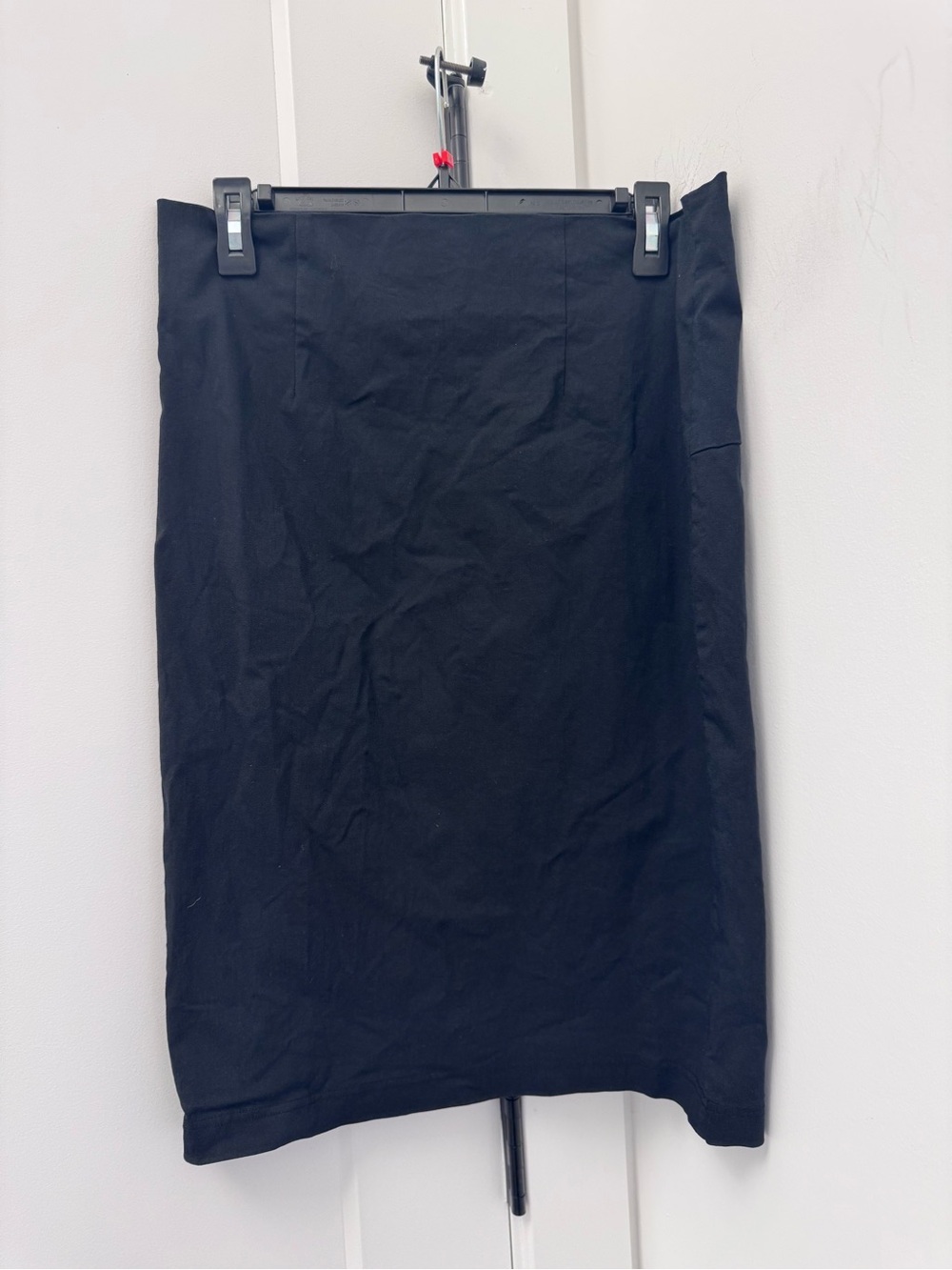 Sleek Black Women's Pencil Skirt